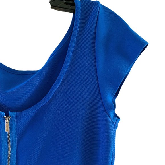 🌴 BCBGMaxAzaria Dress - Size Medium - Picture 12 of 14